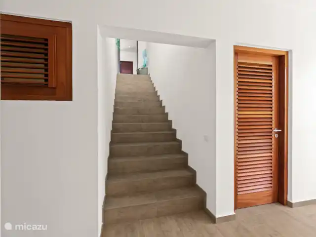 Villa Lahara huren in Curaçao, Banda Abou (west), Cas Abao - villa Binnentrap naar boven