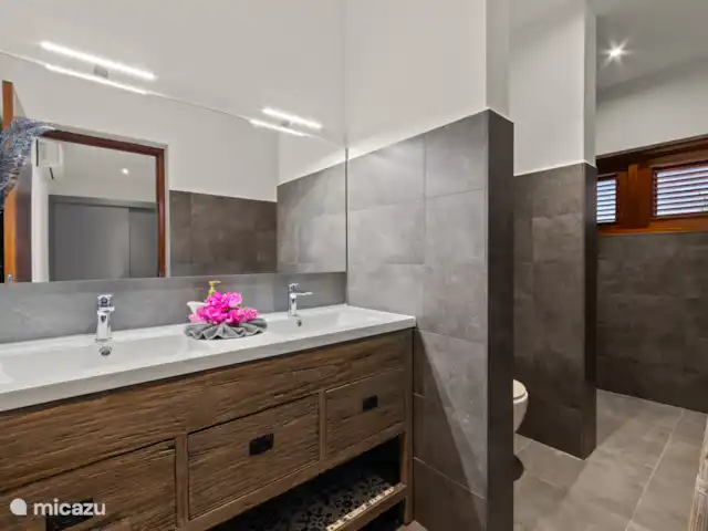 Villa Lahara huren in Curaçao, Banda Abou (west), Cas Abao - villa Badkamer beneden