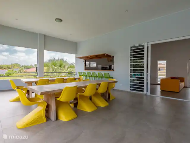 Villa La Familia Retreat, Jan Thiel | Curaçao, Banda Ariba (est), Jan Thiel - villa Assez d’espace pour prendre le petit-déjeuner et/ou le dîner ensemble