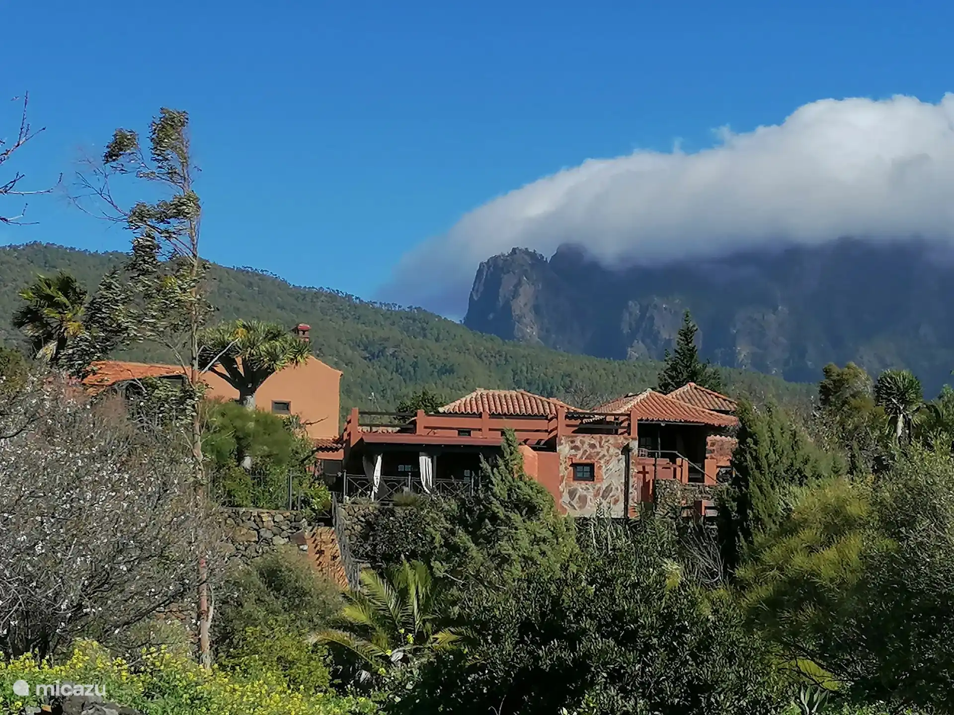 Panoramablick mit Blick auf den Nationalpark La Caldera de Taburiente, Biosphärenreservat
