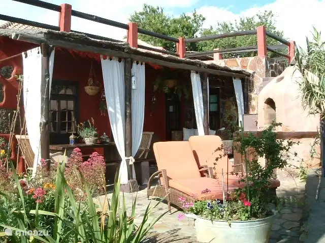 Grill auf der Terrasse