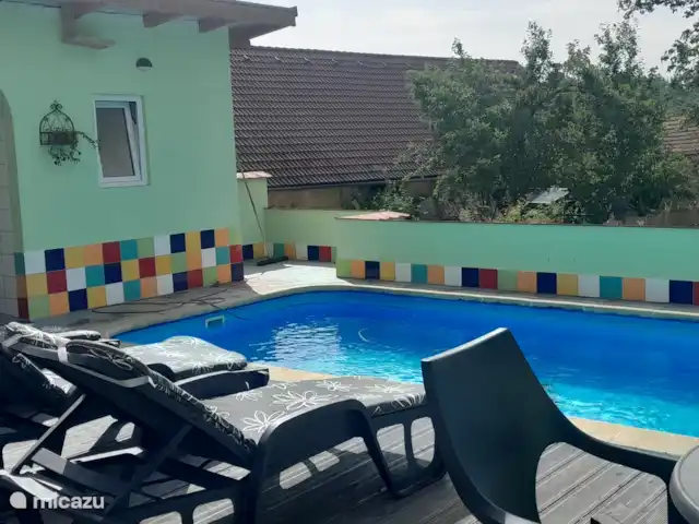 Zichovec Mexico huren in Tsjechië, Zuid-Bohemen, Strunkovice nad Blanicí - geschakelde woning Zichovec Mexico huren in Tsjechië, Zuid-Bohemen, Strunkovice nad Blanicí - geschakelde woning