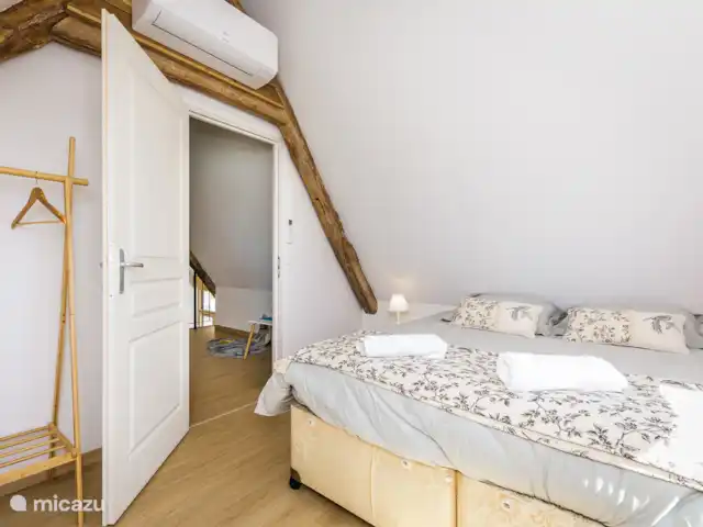 Les Huttes | France, Lot, Montgesty - maison de vacances Chambre