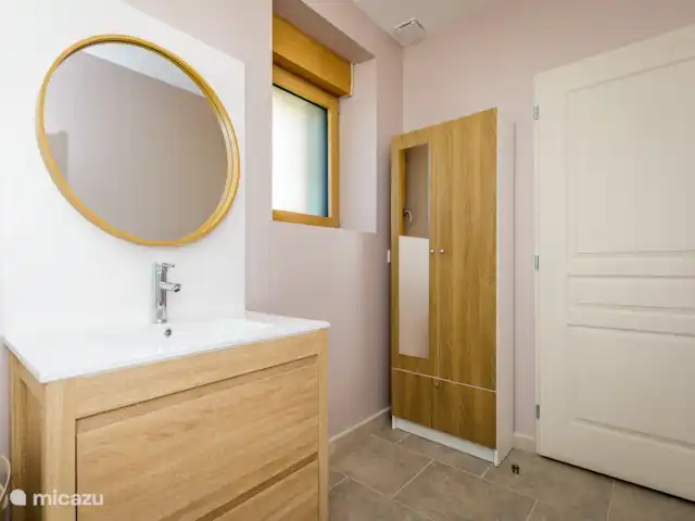 Les Huttes | France, Lot, Montgesty - maison de vacances Salle de Bains