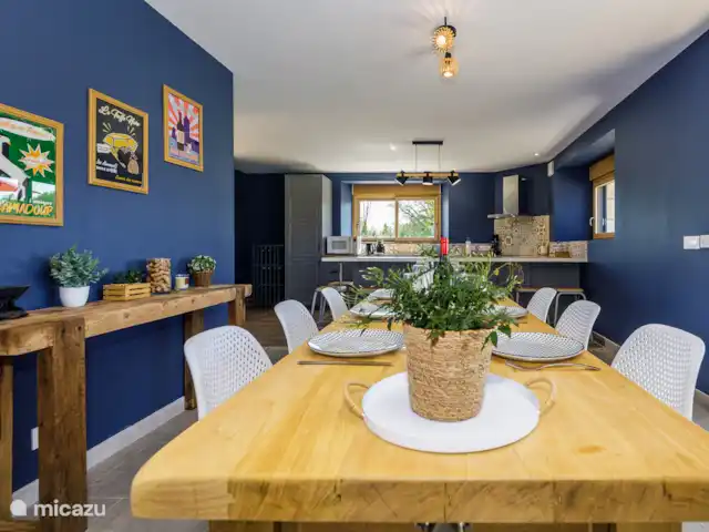 Les Huttes | France, Lot, Montgesty - maison de vacances Salle à manger et cuisine