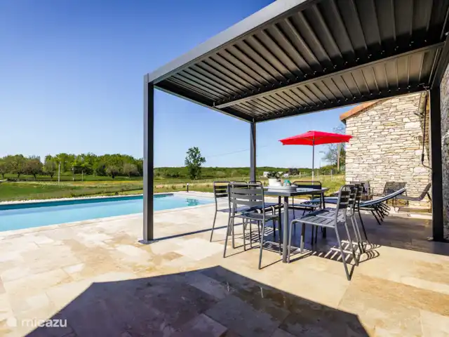 Les Huttes | France, Lot, Montgesty - maison de vacances Profitez de la terrasse