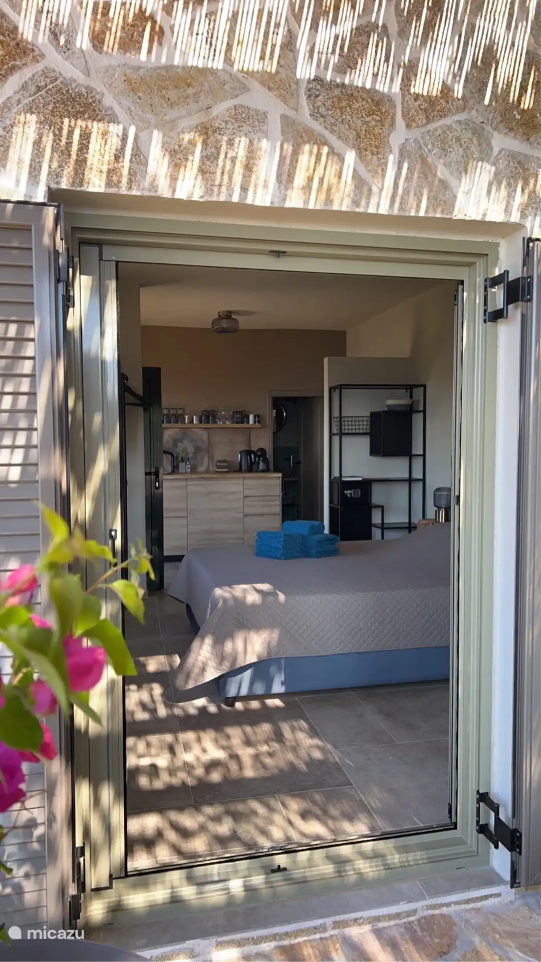 French doors to the private terrace.