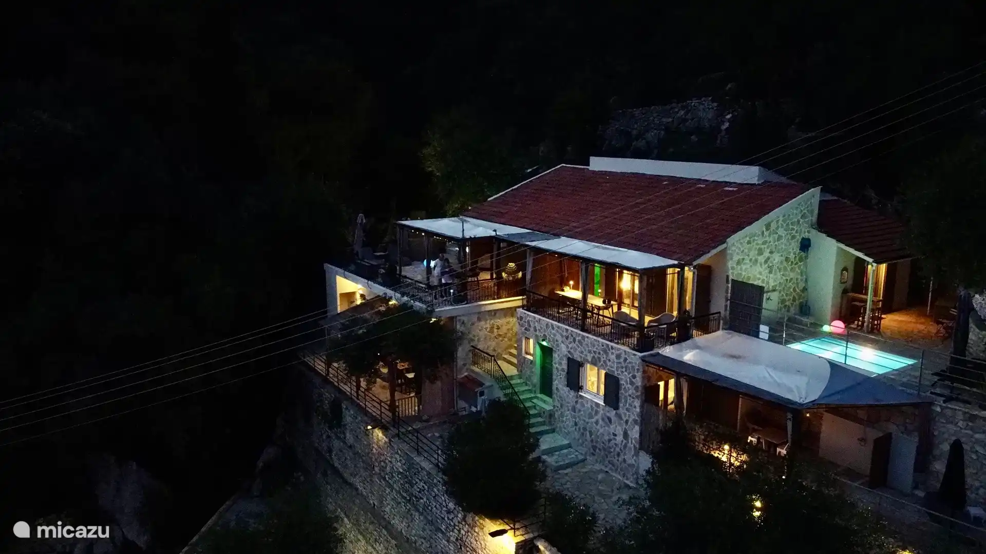 La Strade Apartments