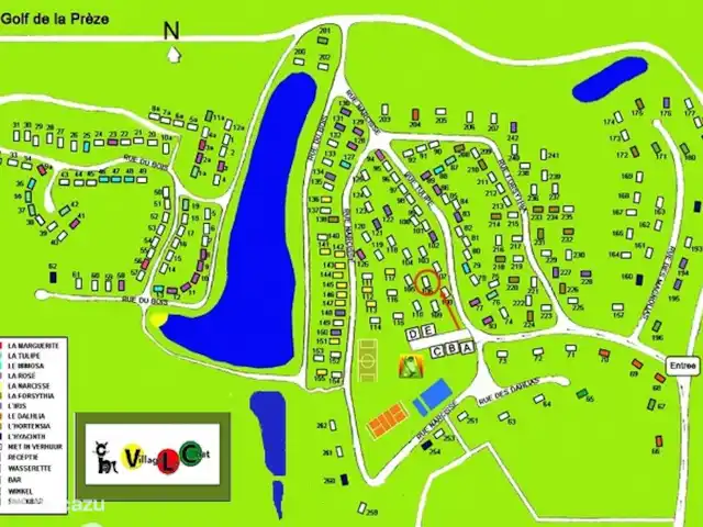 Château Corma | France, Charente, Écuras - maison de vacances Carte du parc, emplacement n° 106 près du cercle orange. Idéalement situé à proximité des piscines et des commodités centrales.