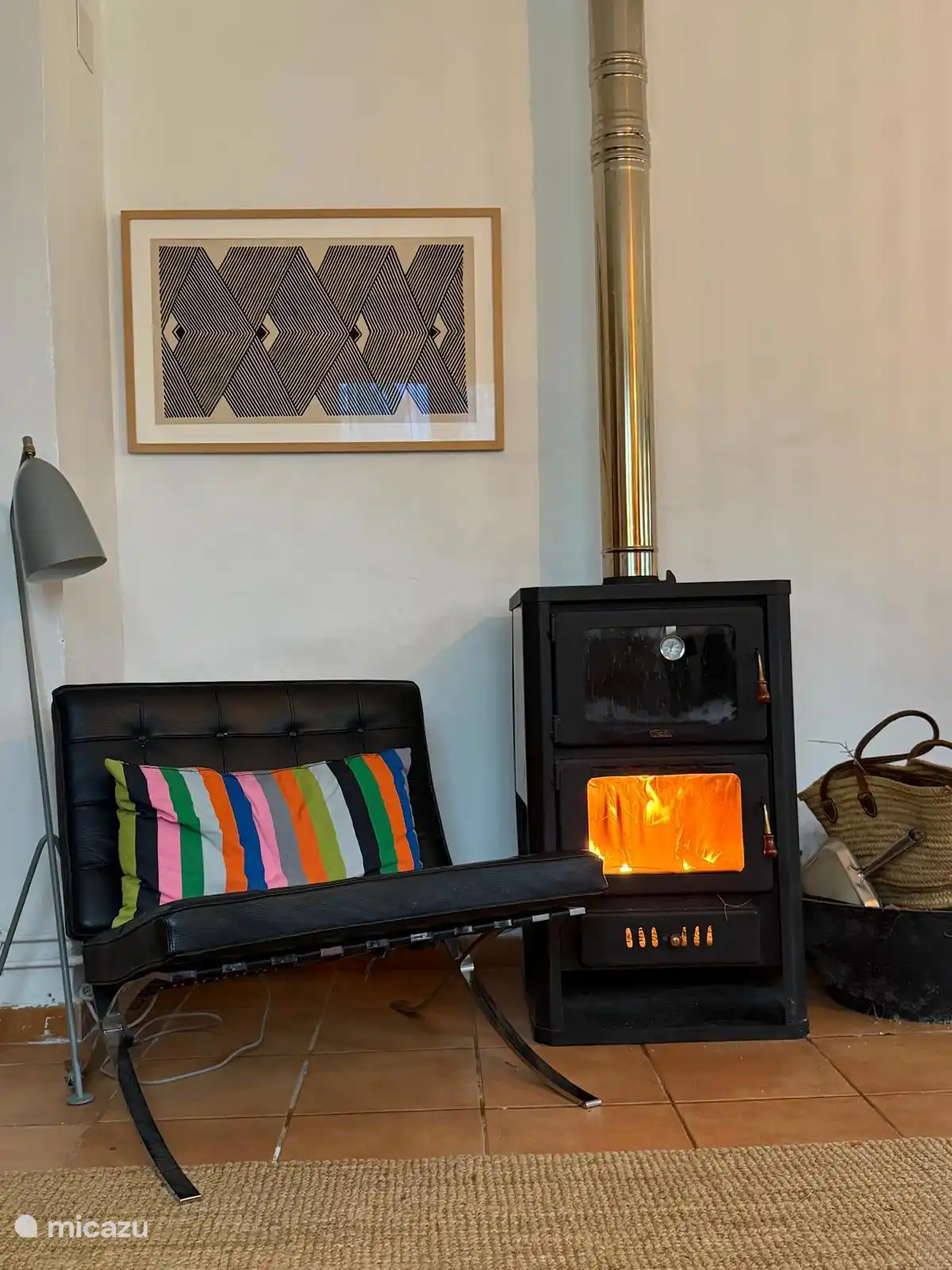 Poêle merveilleux qui chauffe également les radiateurs