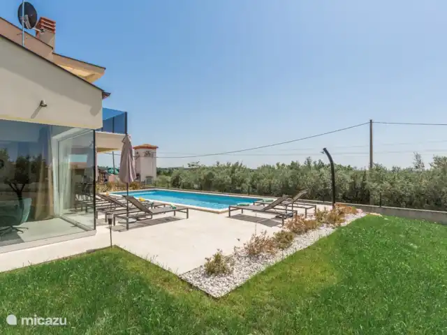 Villa N | Croatie, Istrie, Visnjan - villa Chaises longues