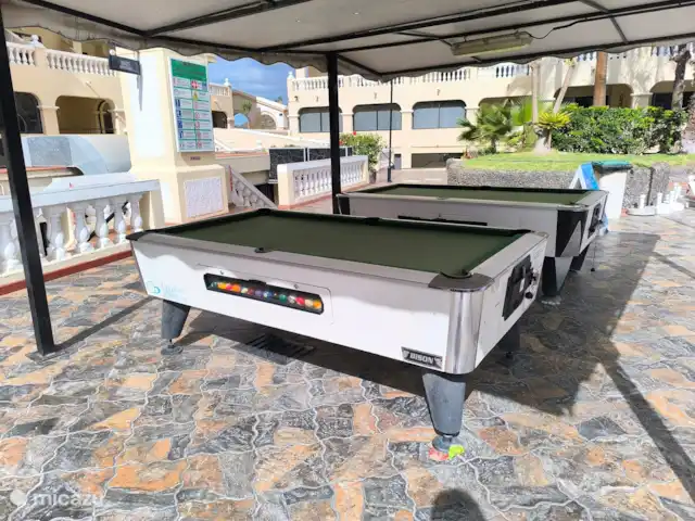 Location de Vacances Espagne, Tenerife, Los Cristianos, studio - Port du château Tables de billard