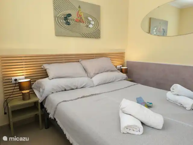 Location de Vacances Espagne, Tenerife, Los Cristianos, studio - Port du château lit