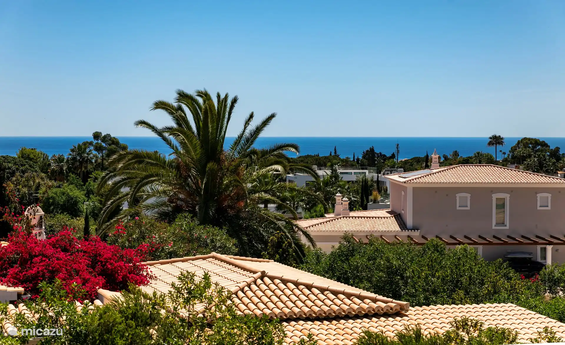 Vue depuis les terrasses à l’étage