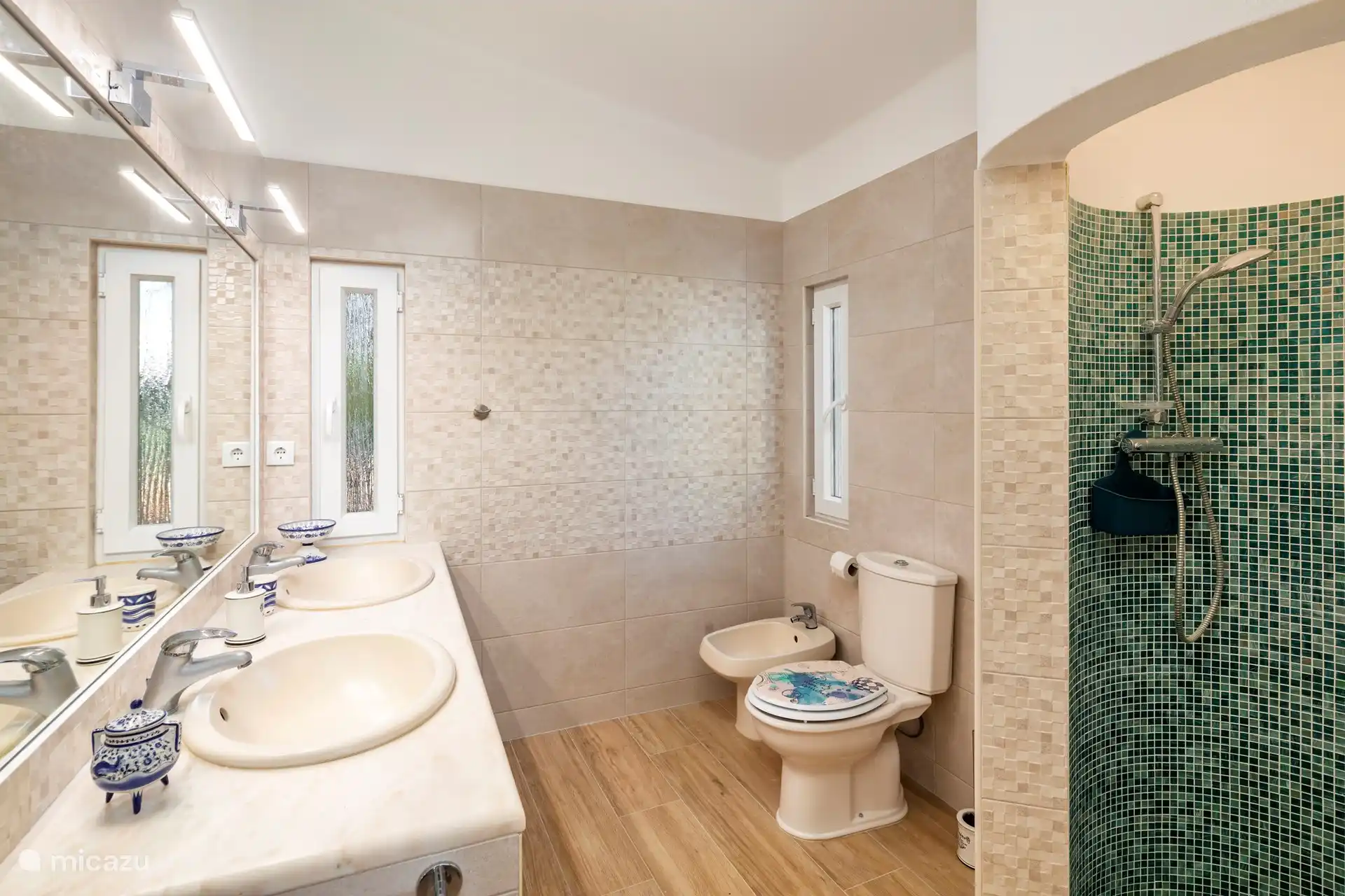 Salle de bain pour la chambre n°2