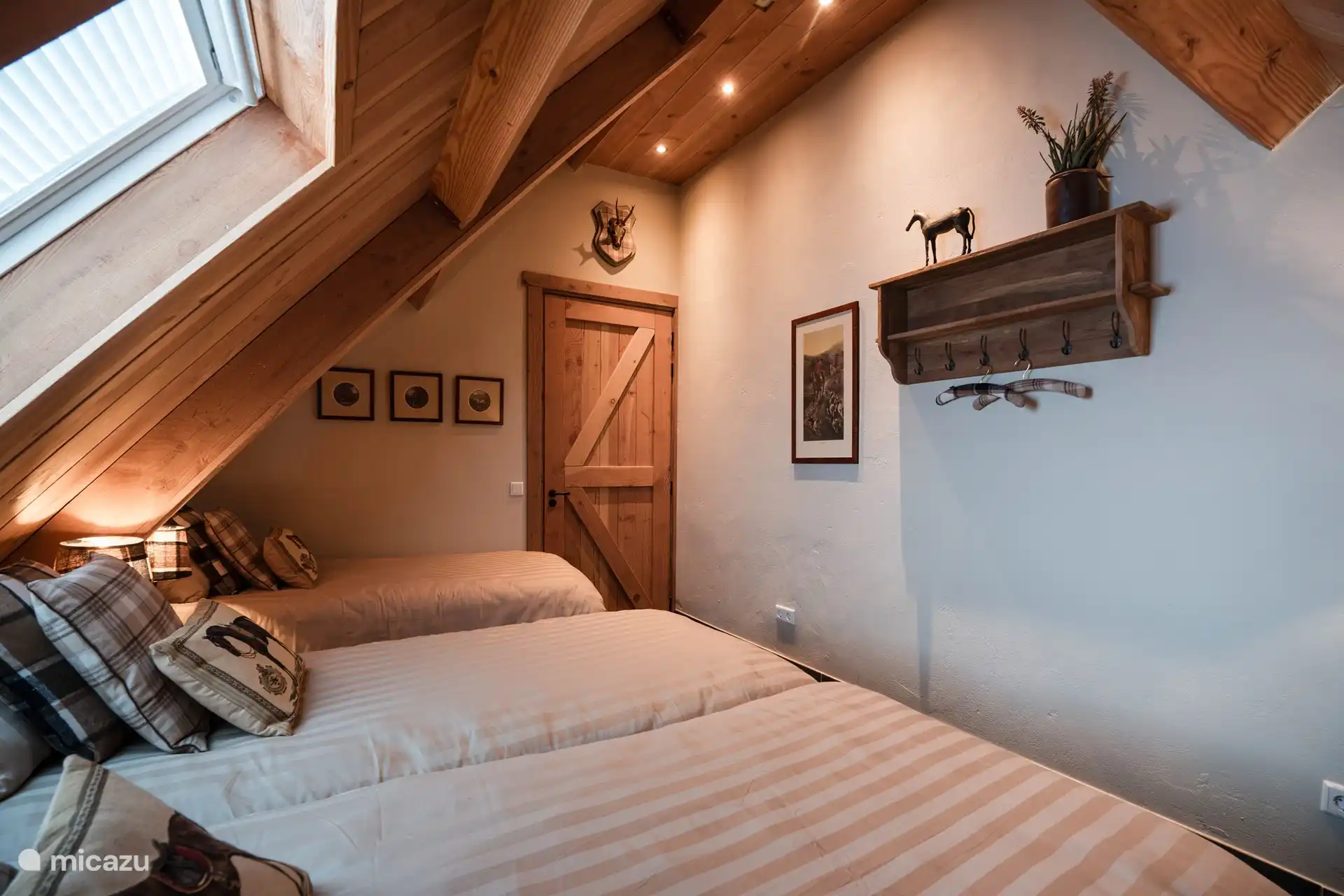 Schlafzimmer im ersten Stock Rural Twente - 't Koetshuis