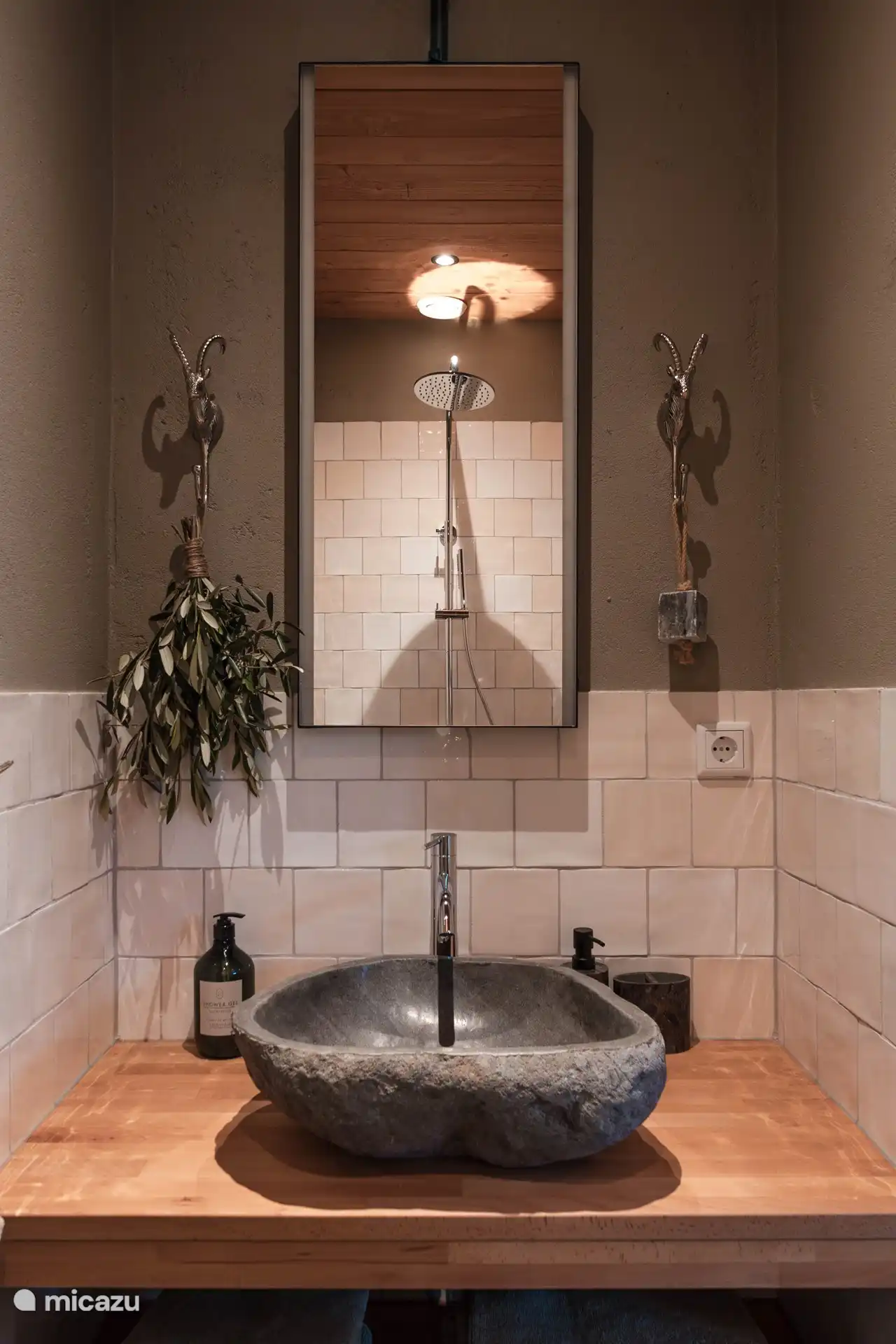 Badezimmer Erdgeschoss Rural Twente - 't Koetshuis