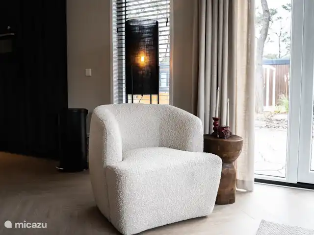 Cabaña forestal Casa Kuin en Países Bajos, Overijssel, Haarle - chalet Tumbona con vista al jardín