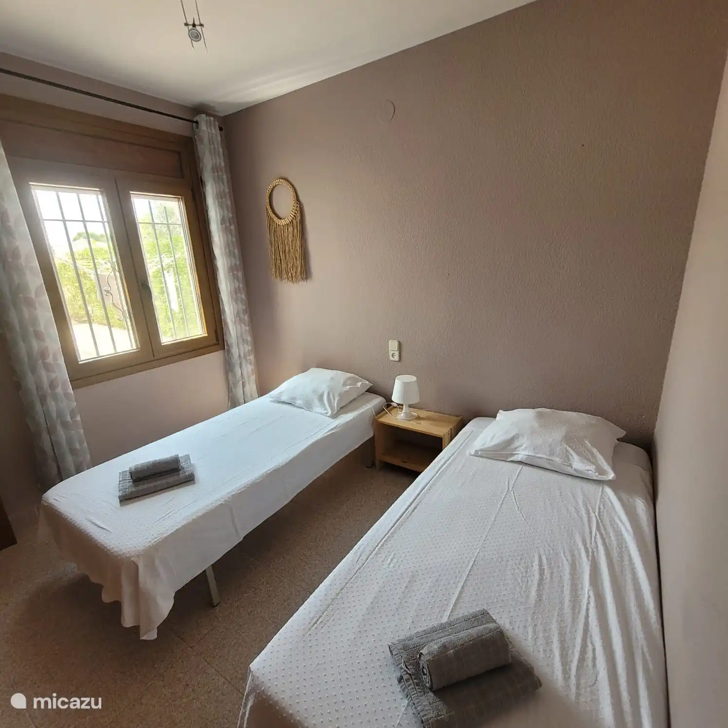 Schlafzimmer 3 mit 2x Einzelbett