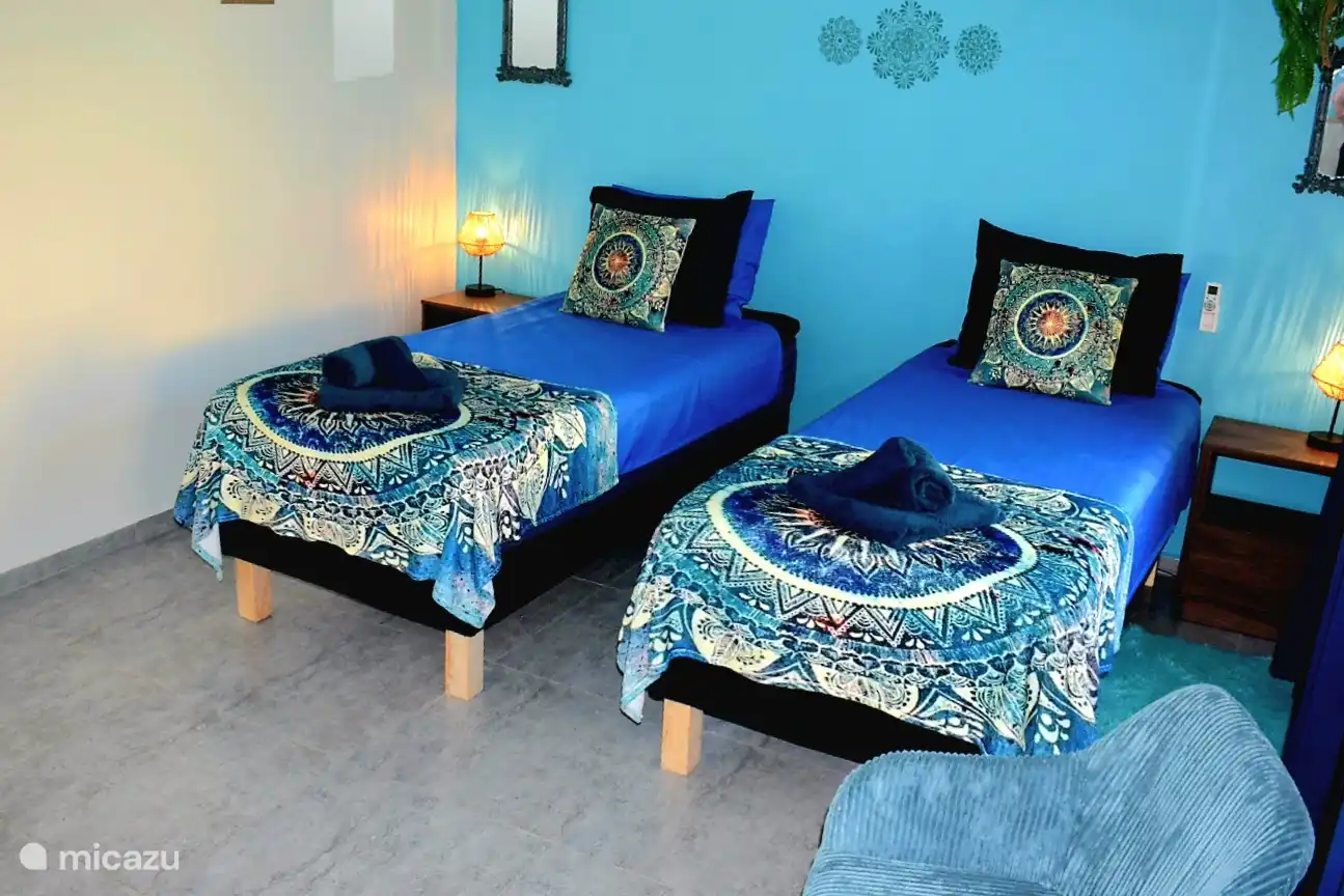 Dormitorio 2 
2 camas individuales 90x200