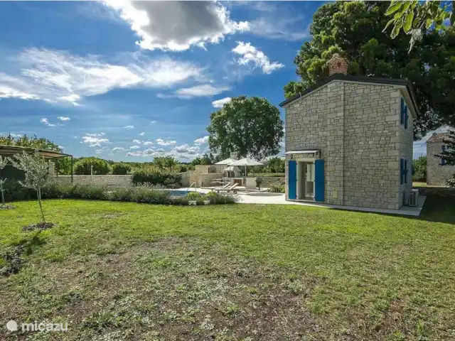 Villa Lenka huren in Kroatië, Istrië, Sveti Lovrec - villa tuin