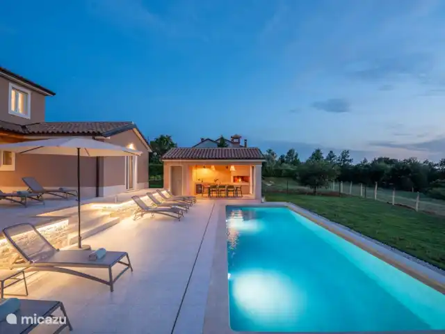 Villa Belci huren in Kroatië, Istrië, Pazin - villa villa by night