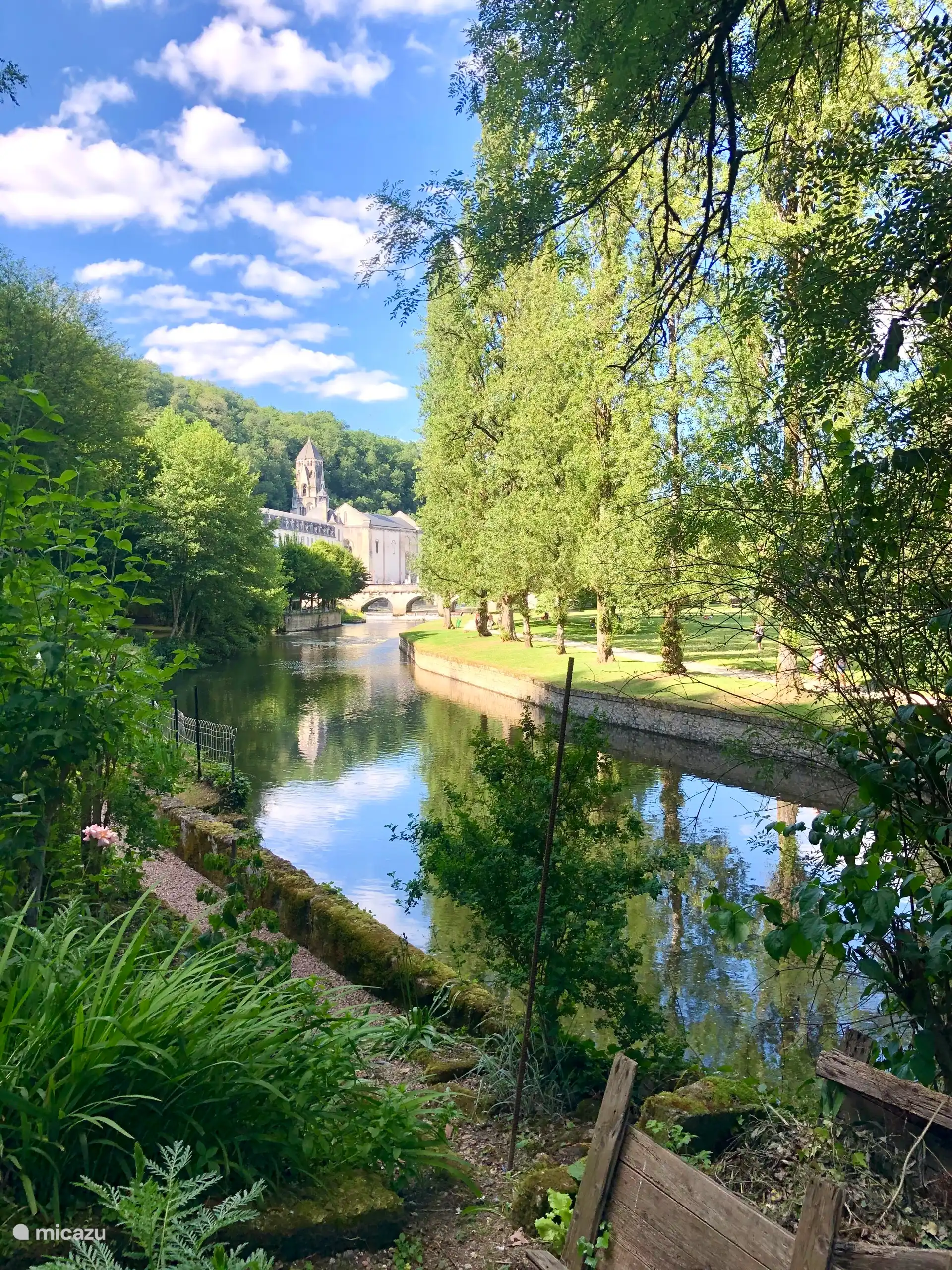 Genießen Sie die schönen Sehenswürdigkeiten rund um Maison CouCou!