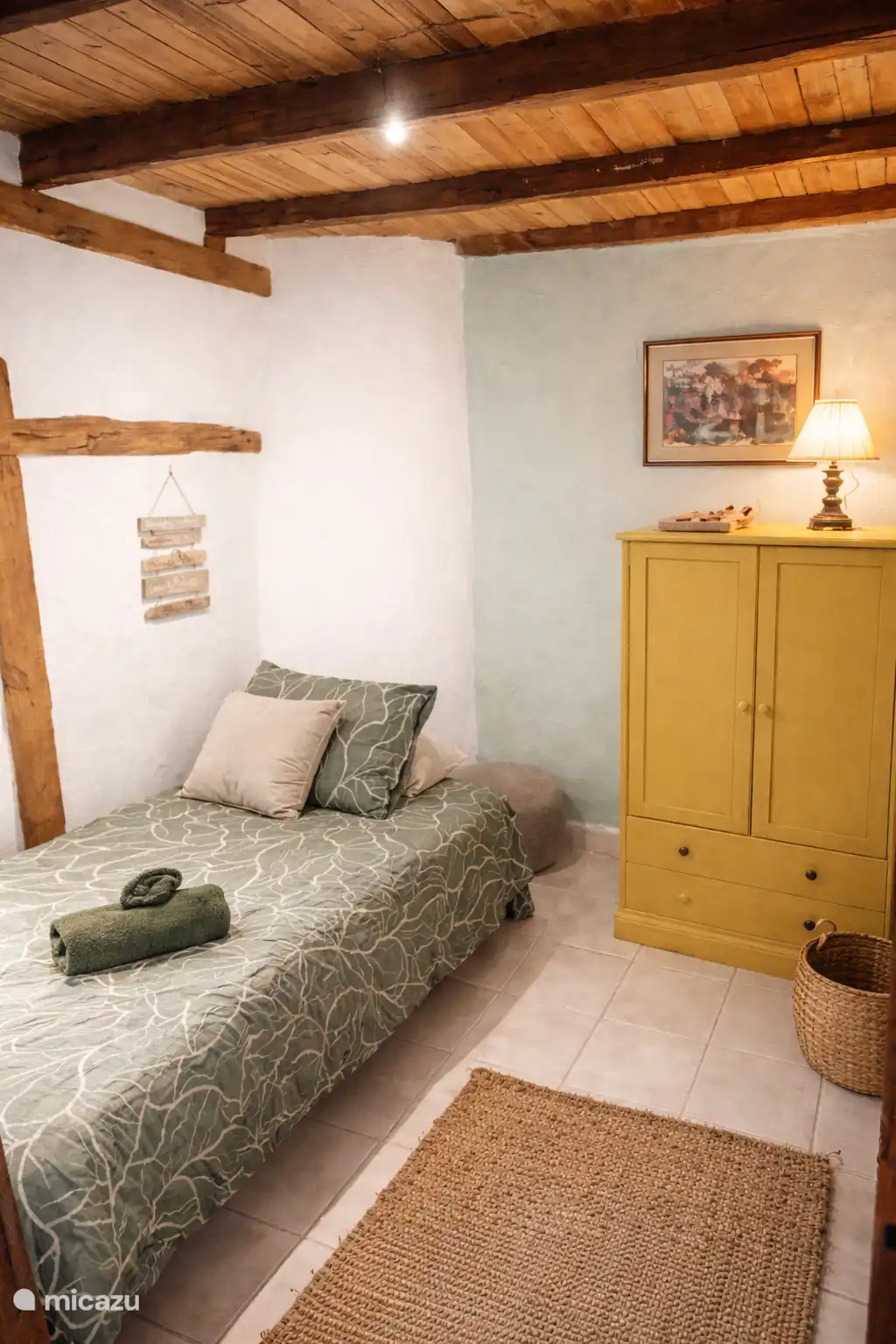 1 persoons slaapkamer beneden