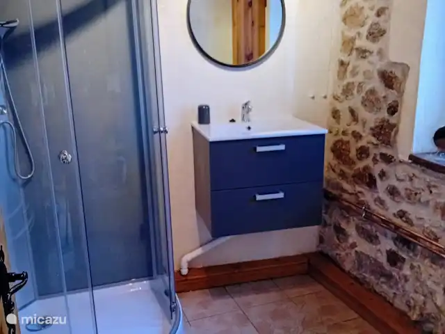 Confolens | France, Charente, Chirac - gîte / cottage Salle de Bains