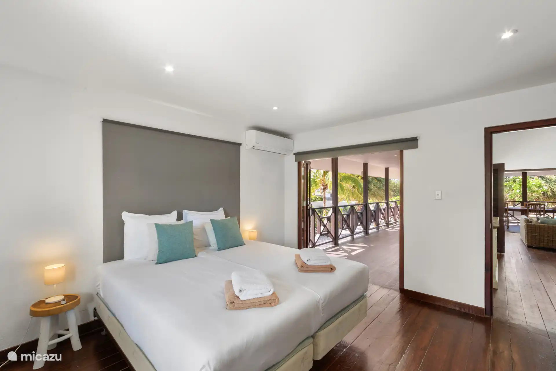 Französische Türen zur Terrasse