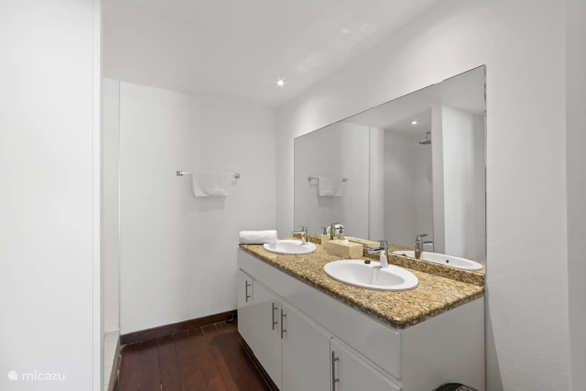 Luxuriöse Badezimmer