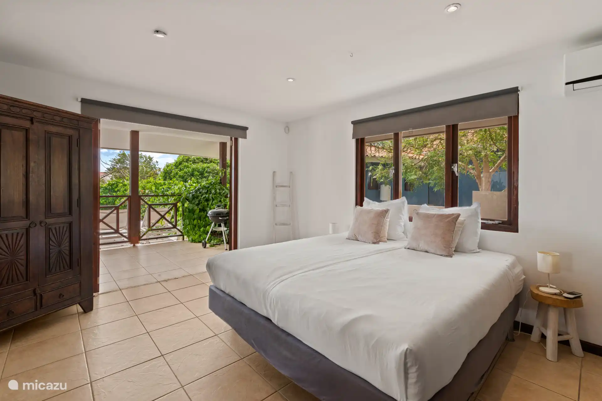 Bedroom adjacent to the terrace