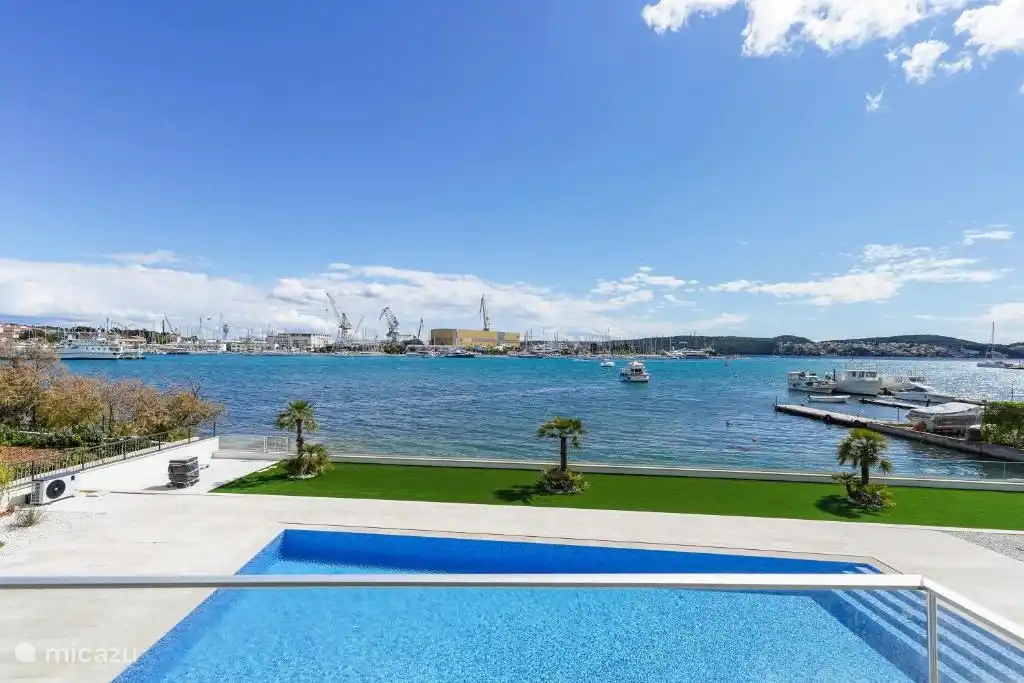 Royal Dutch auf See RD5 in Kroatien, Dalmatien, Trogir - Appartement