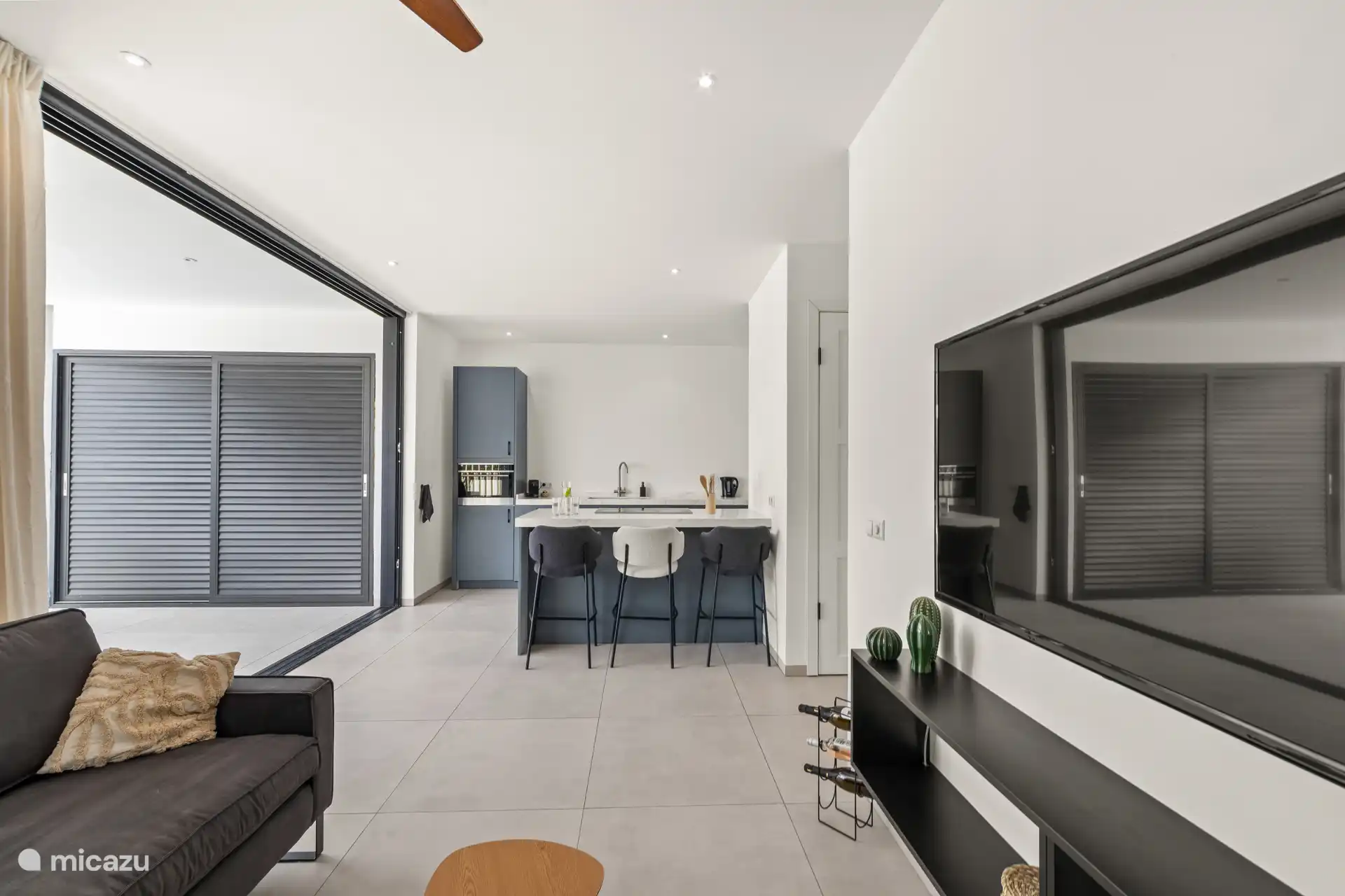 Beautiful apartments (4 ground floor and 4 apartments on the 1st floor)