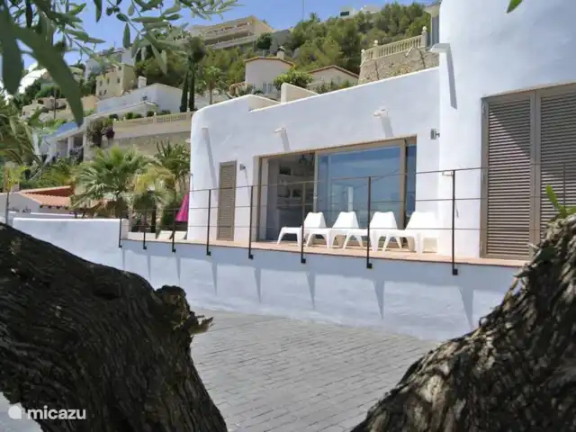 Villa de estilo ibicenco + vistas al mar en España, Costa Blanca, Moraira - villa Casa
