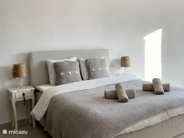 Villa de estilo ibicenco + vistas al mar en España, Costa Blanca, Moraira - villa Dormitorio 1