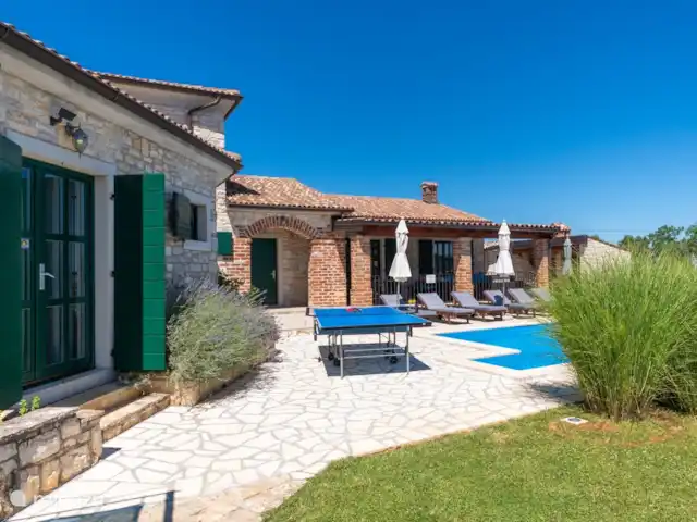 Villa Baldasi 19 en Croacia, Istria, Kastelir-Labinci - villa terraza