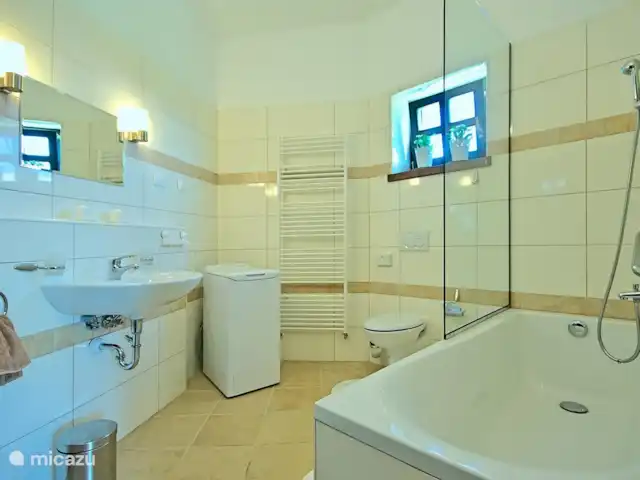 Villa Baldasi 19 en Croacia, Istria, Kastelir-Labinci - villa baño