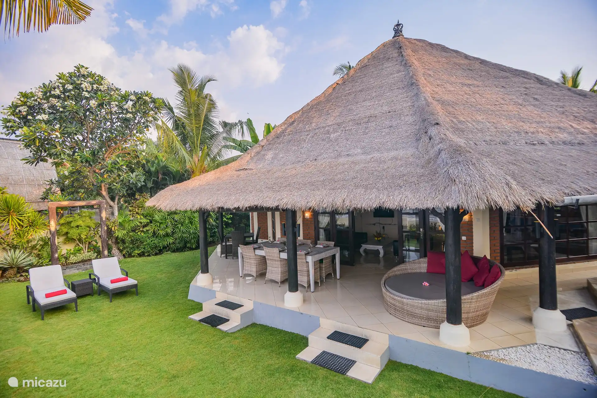 villa, Dencarik, Bali, Indonesia - Villa Bundar