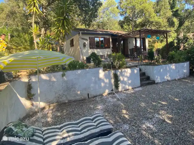 Location de Vacances France, Côte d'Azur, Gassin, chalet - Le Clochard De la fosse de couchage