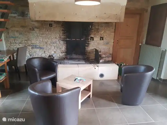 Mas De Cazes | France, Tarn-et-Garonne, Parisot - maison de vacances coin salon dans le salon (apéro ?)