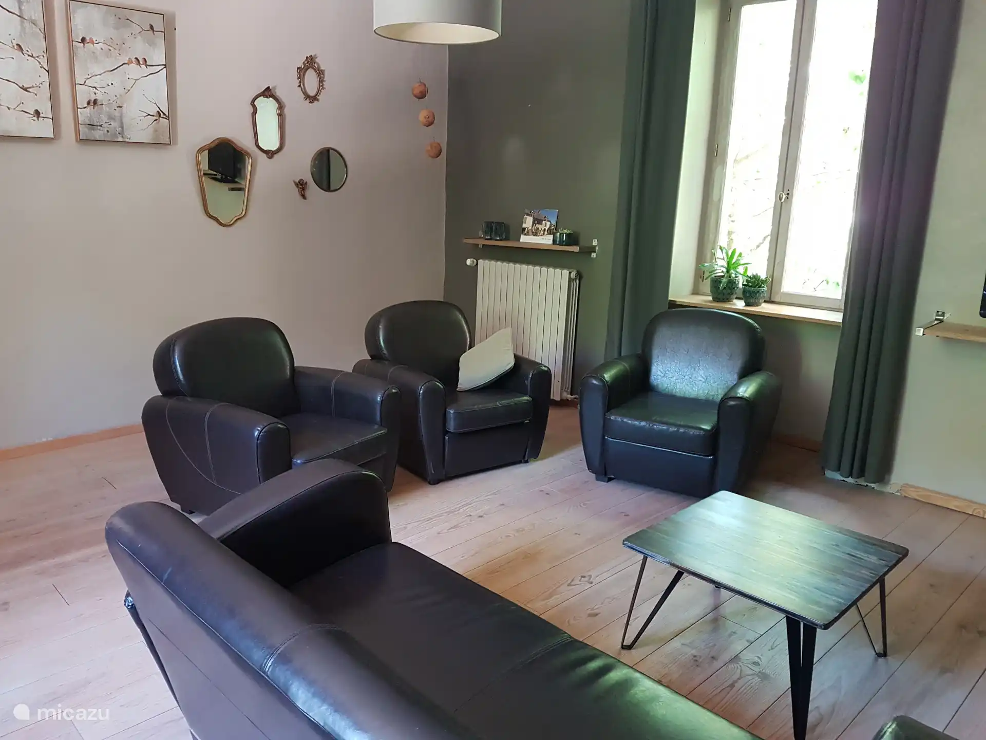 The separate sitting room