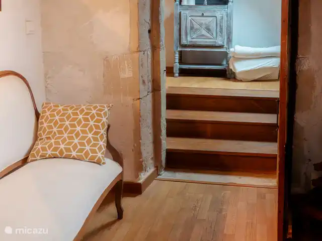Maison des Coeurs Perdus huren in Frankrijk, Bourgogne, Sainte-Colombe-des-Bois - vakantiehuis Overloop