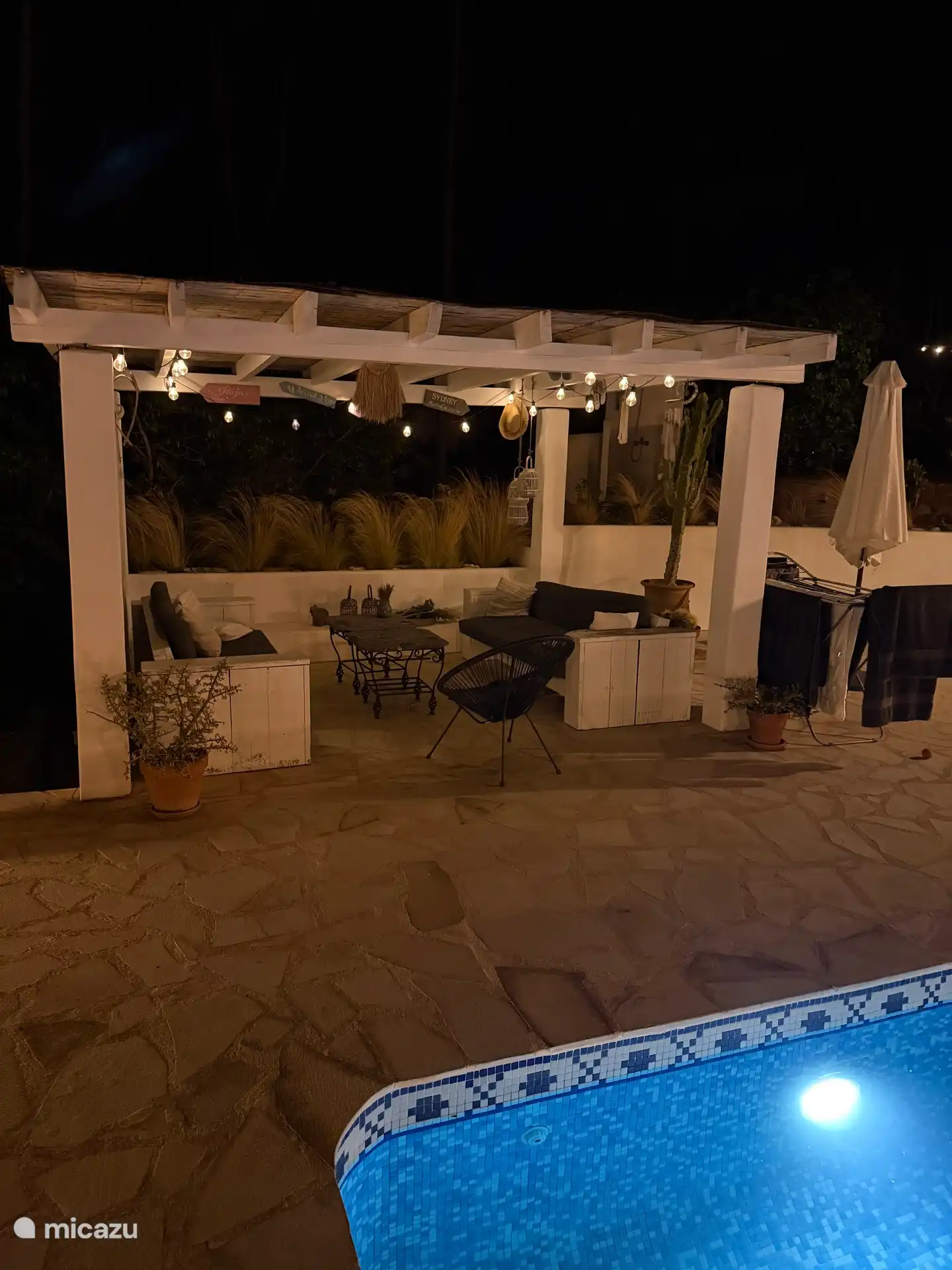 Cozy lighting in the evening 