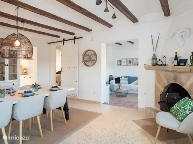 Casa Swart huren in Spanje, Costa Blanca, Jávea - vakantiehuis De schuifdeur die toegang geeft tot slaapkamer 1 en de kleine badkamer.