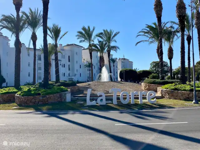 Casa To-r-relax en España, Costa Cálida, Torre Pacheco - casa vacacional En el complejo se puede llegar a todo a pie, supermercado, bares, restaurantes y el mercado semanal.
