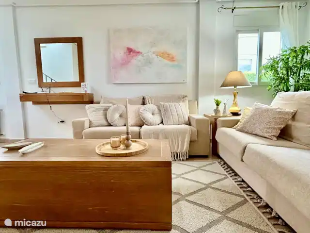 Casa To-r-relax en España, Costa Cálida, Torre Pacheco - casa vacacional La amplia sala de estar también cuenta con sofás cama.