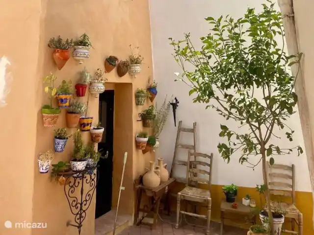 villa huren in Spanje, Costa Blanca, Polop – Casa Rita Blanca sfeervolle straatjes van Polop