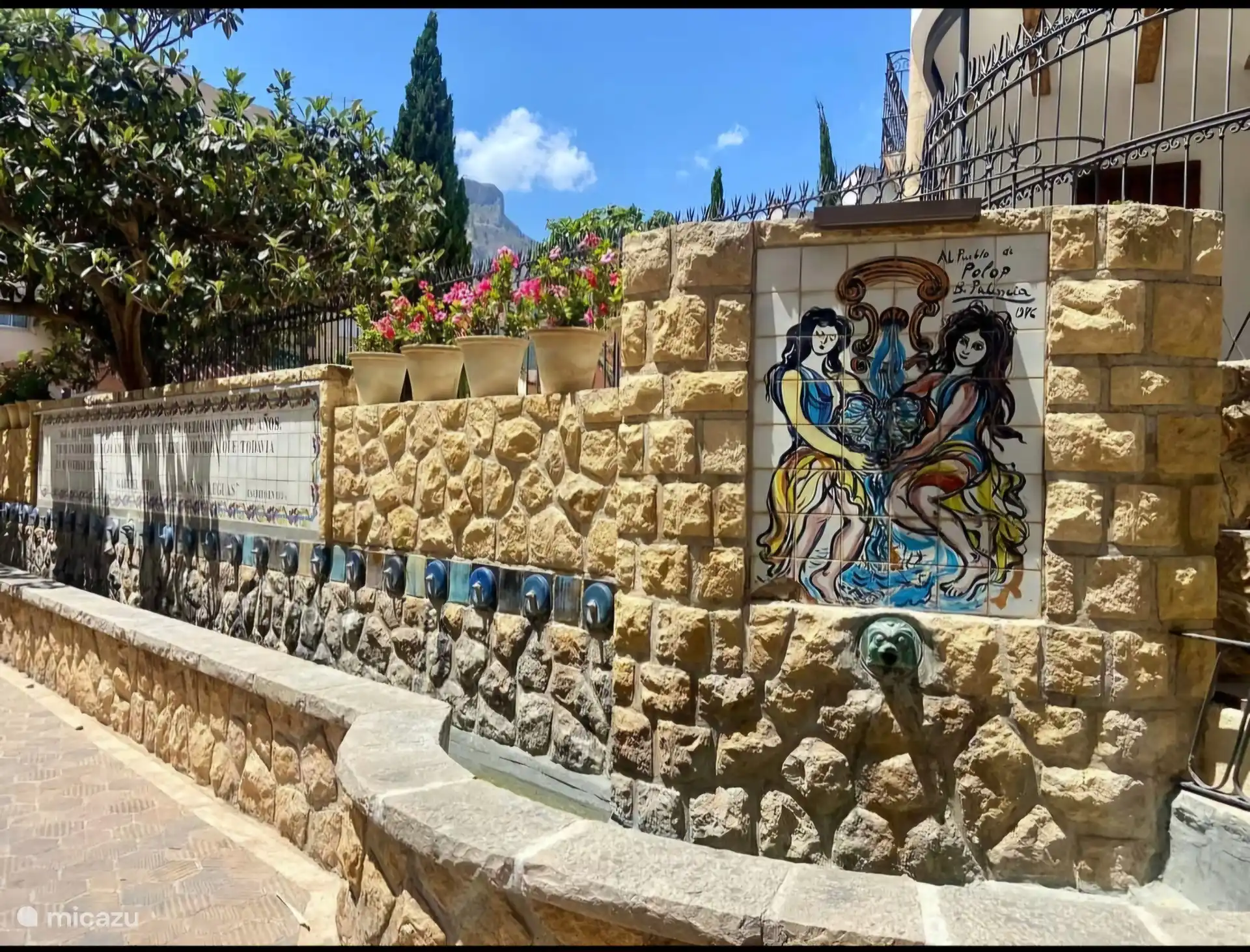 Plaça de les Fonts Polop