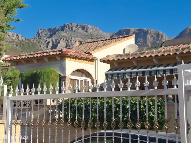 villa huren in Spanje, Costa Blanca, Polop – Casa Rita Blanca Prachtig uitzicht vanaf het terras